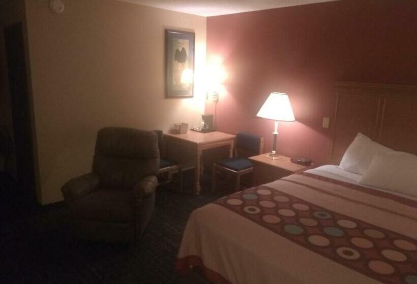 스탠다드 룸 킹사이즈 침대, Super 8 By Wyndham Baxter/brainerd Area