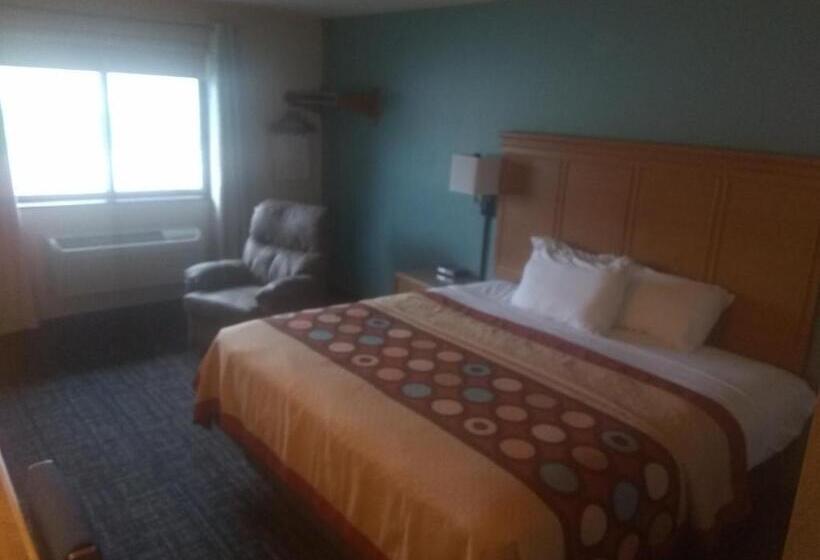 חדר סטנדרט מותאם לאדם עם מוגבלויות, Super 8 By Wyndham Baxter/brainerd Area