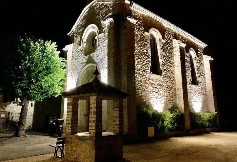 带大床的套房, La Maison Des Vendangeurs   Table D Hôtes Le Soir Du Jeudi Au Dimanche  Jacuzzi   Balnéo Spa   Acces