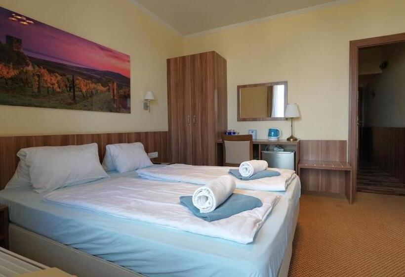 Апартаменты 2 Спальни, Balaton Colors Beach