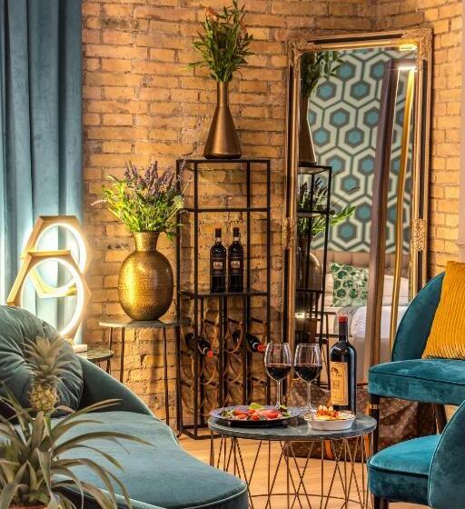Suite Ejecutiva, Tree Charme Parliament Boutique