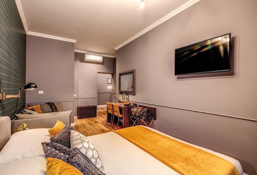 Junior Suite, Tree Charme Parliament Boutique