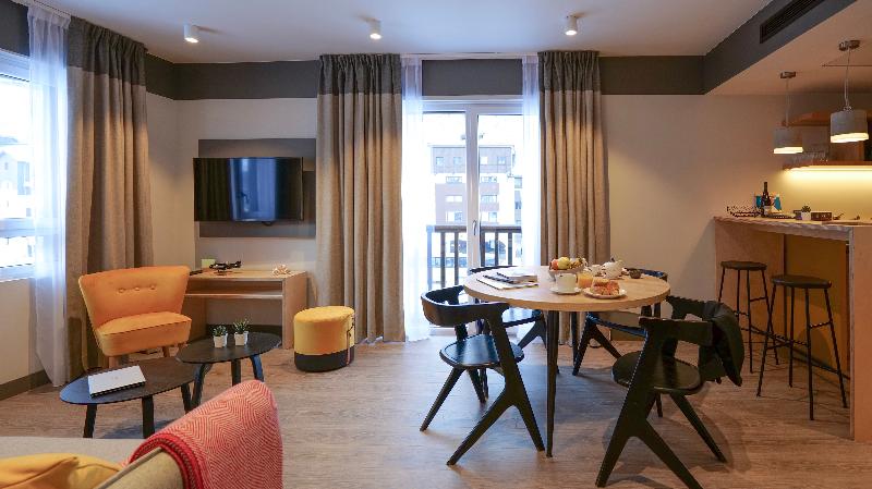 Апартаменты 1 Спальня, Plan B Hotel   Living Chamonix