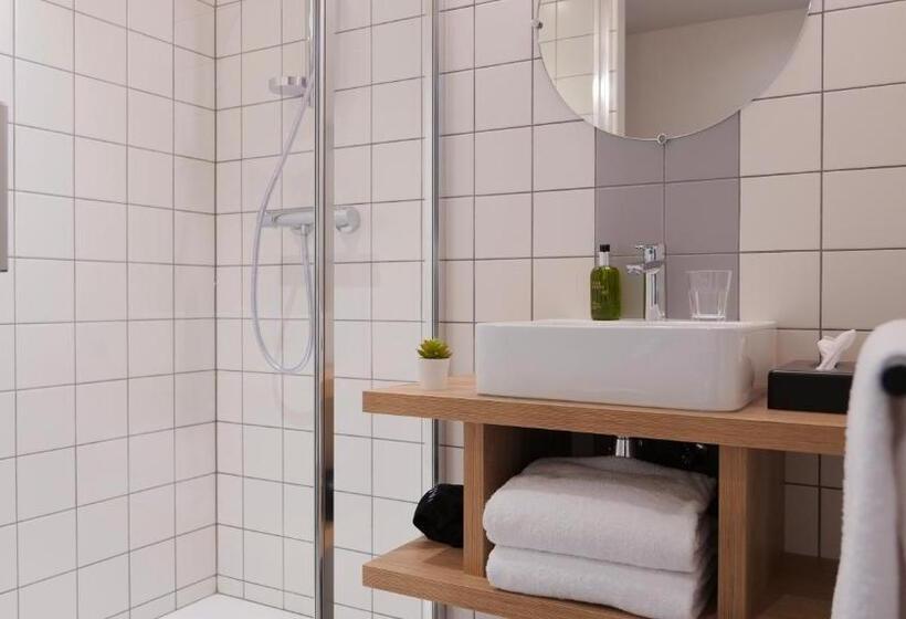 Трехместный Номер Superior, Plan B Hotel   Living Chamonix