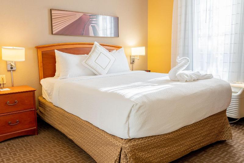 سوییت, Towneplace Suites Dallas Las Colinas