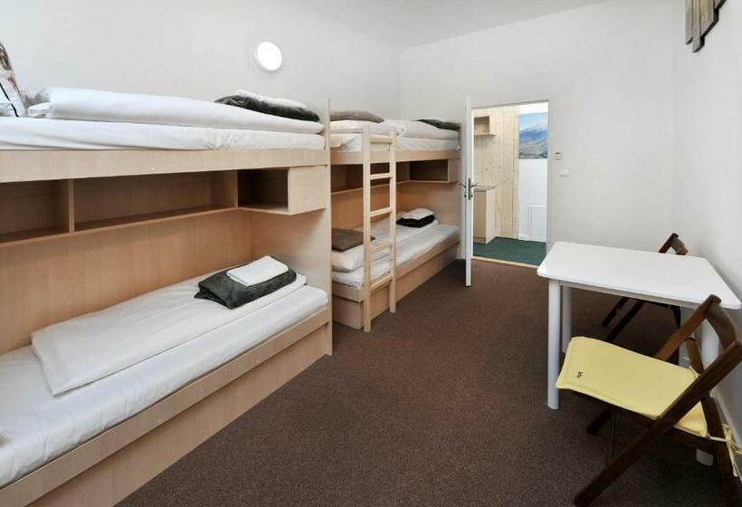Кровать в Общей Комнате, Bel Hostel