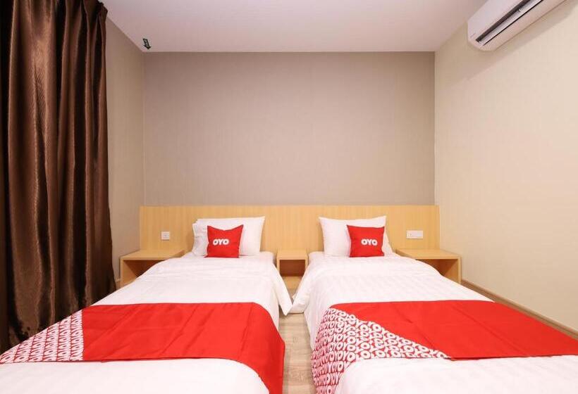 Quarto Deluxe, 101 Ulu Tiram