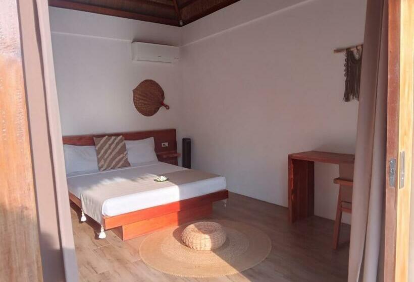 Номер Стандарт Вид на Бассейн, Samadhi Resort & Hydrospa Panglao