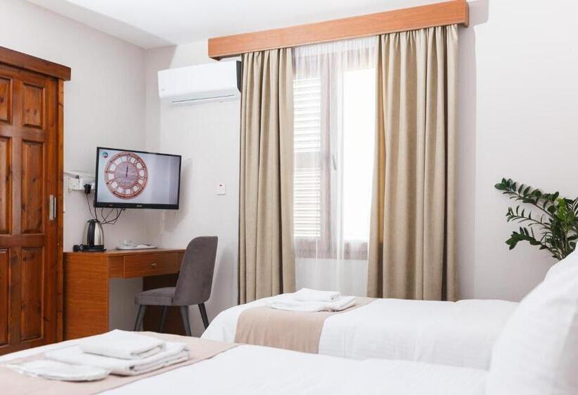 Номер Стандарт Трехместный, Homelike Guest House