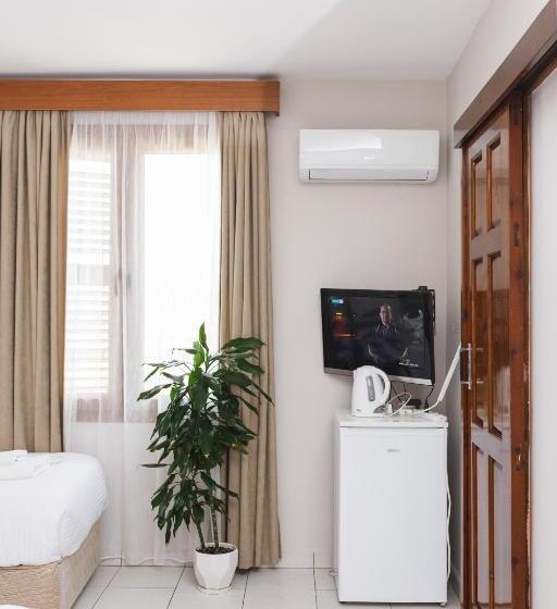 Семейный Номер, Homelike Guest House