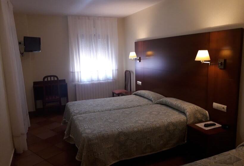 Номер Стандарт, Hostal Restaurante Santa Cruz