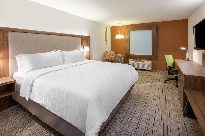 プールビューのスタンダードクアドラプルルーム, Rvhotels Nieves Mar