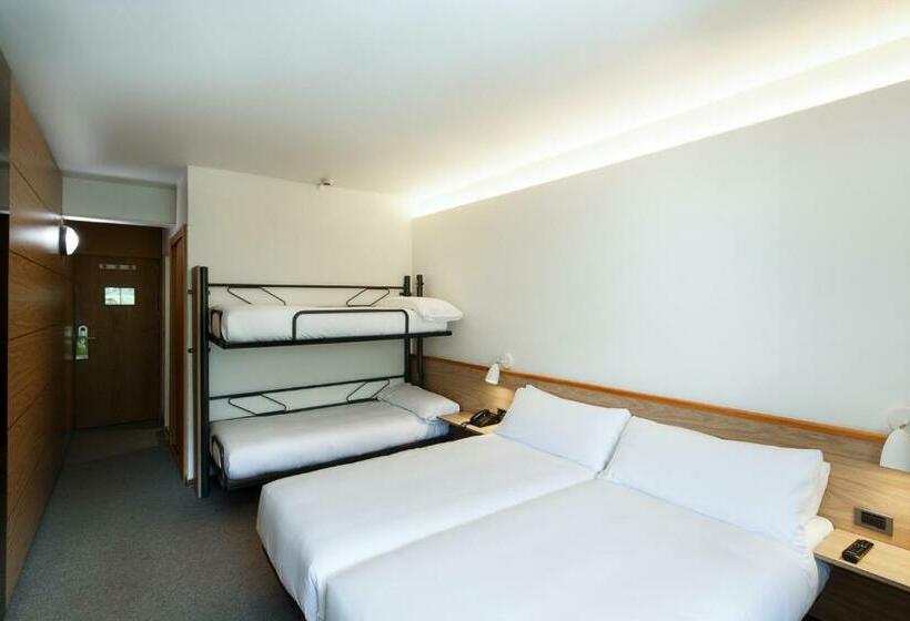 Четырехместный Номер Стандарт, Alp Hotel Masella