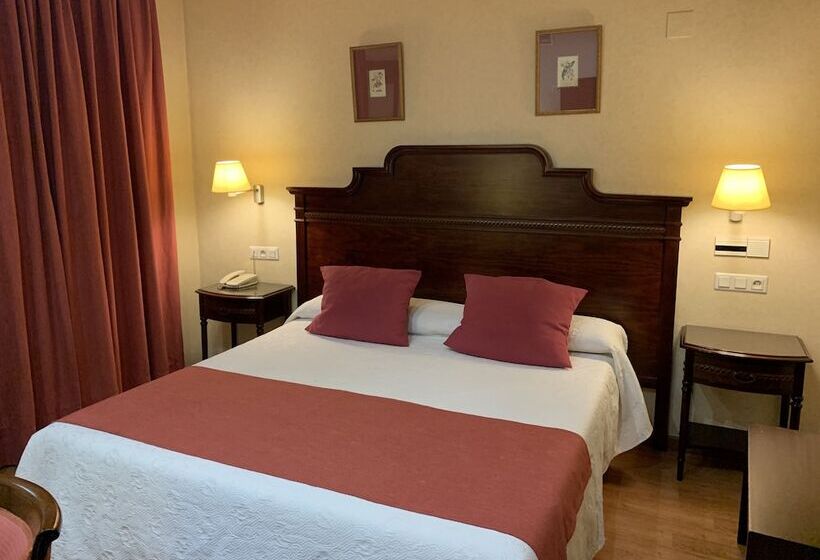 Habitación Estándar, Santo Domingo Lucena