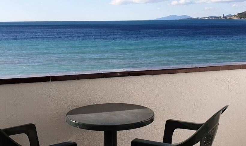 Четырехместный Номер Стандарт, Medplaya Hotel Vistamar Costa Dorada