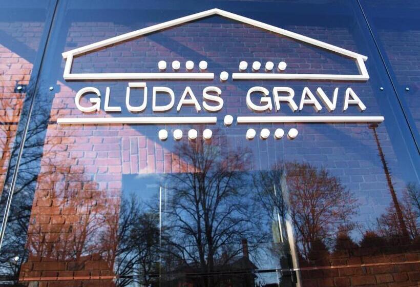 스탠다드 스튜디오, Glūdas Grava