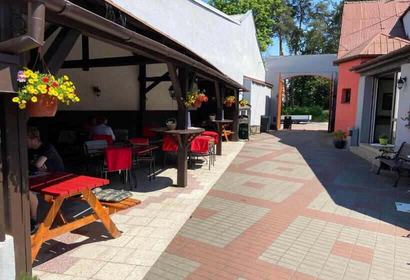 اتاق استاندارد, Penzion A Restaurace Na Jízdárně
