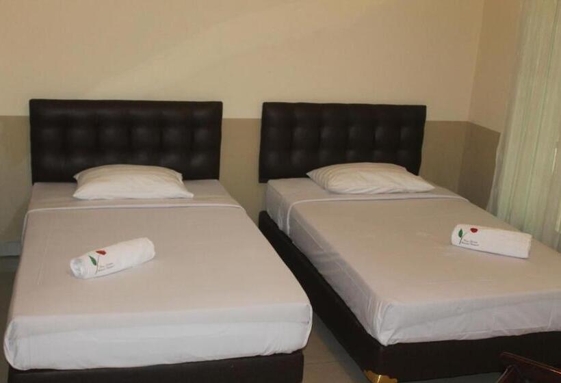 Вилла 2 Спальни, New Green Sentul Resort