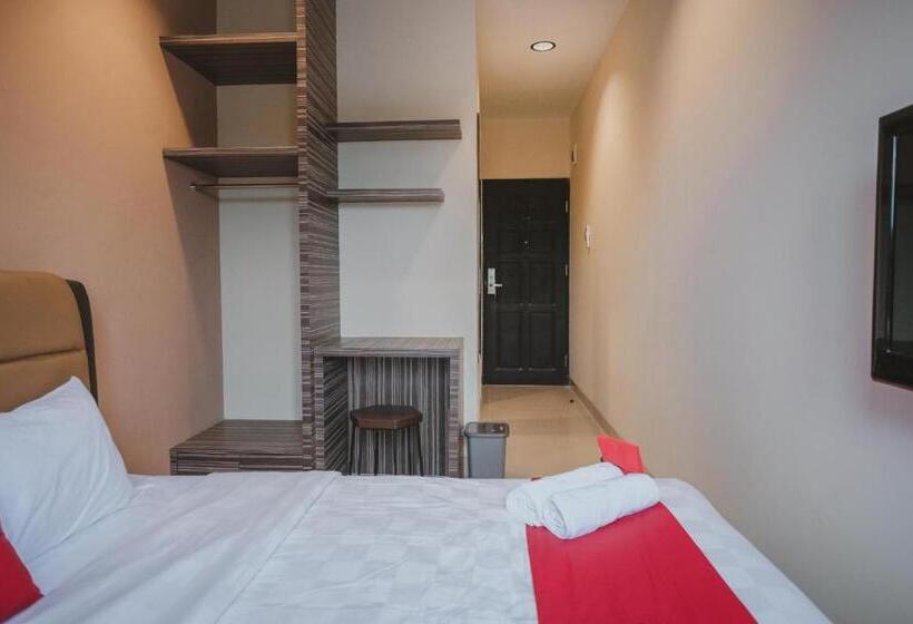 Номер Стандарт, Reddoorz Plus Near Ferry Terminal Batam Center