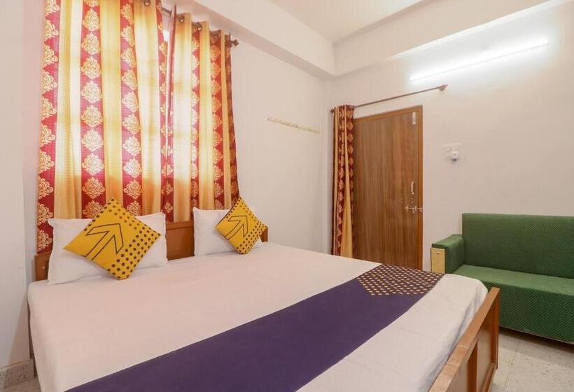 اتاق استاندارد سه نفره, Spot On Hotel Om Kanha