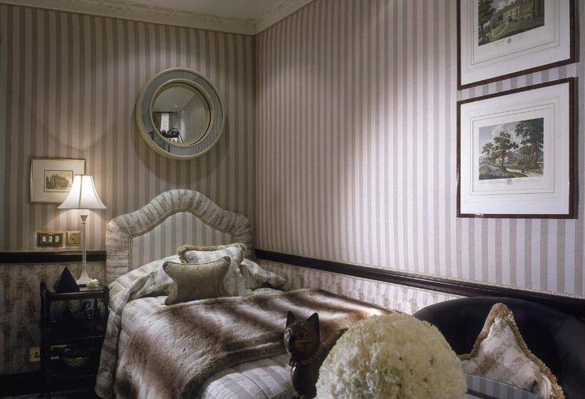 Индивидуальный Номер Классика, The Chesterfield Mayfair