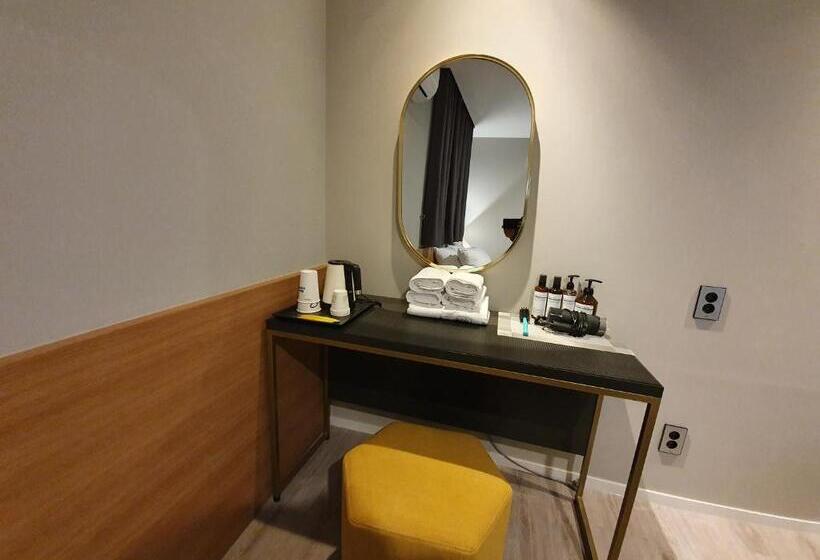 Номер Стандарт, Browndot Hotel Songtan