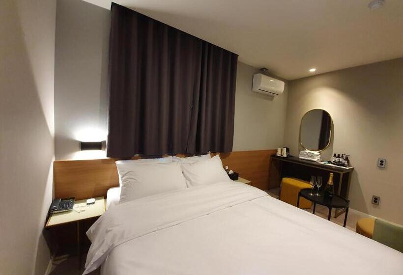 Номер Стандарт, Browndot Hotel Songtan
