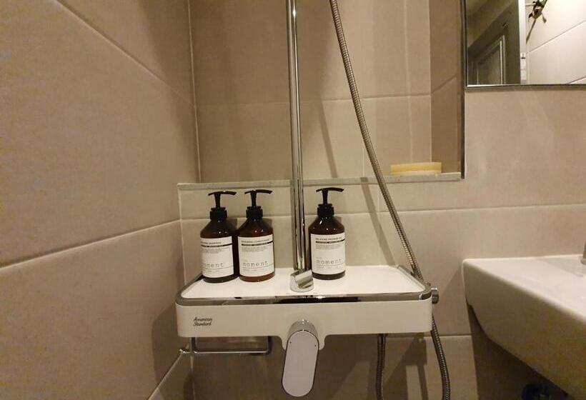 Номер Deluxe, Browndot Hotel Songtan
