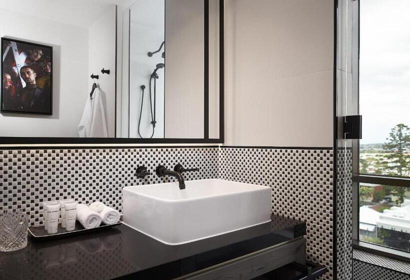 带大床的小型套房, X Brisbane Fortitude Vly, Vignette Collection   An Ihg
