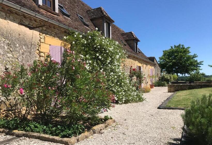 Номер Стандарт Вид на Сад, Chambre D Hôtes La Ferme De La Croix