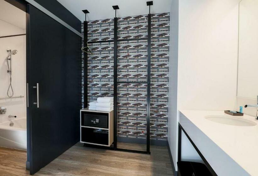 带大床的标准间, Aloft By Marriott Reno Tahoe International Airport