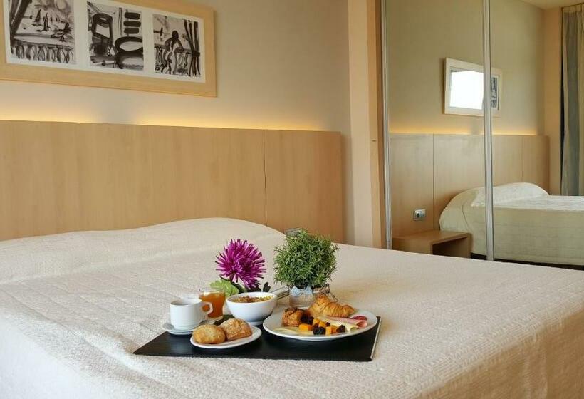 Апартаменты 1 Спальня, Advise Hotels Reina