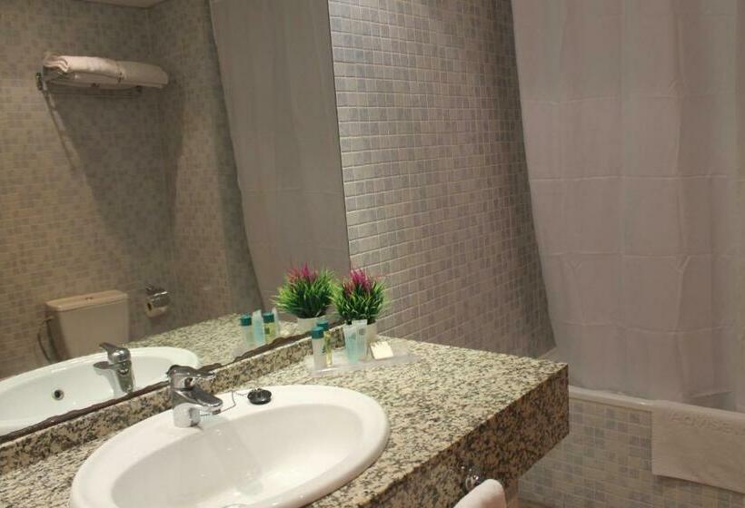 Апартаменты 1 Спальня, Advise Hotels Reina