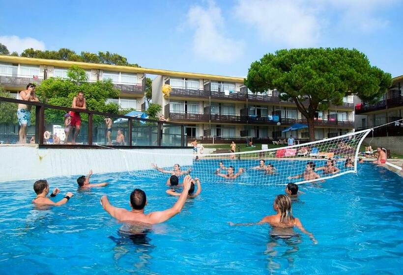 Huoneisto 2 Makuuhuonetta Terassi, Aparthotel Comtat Sant Jordi