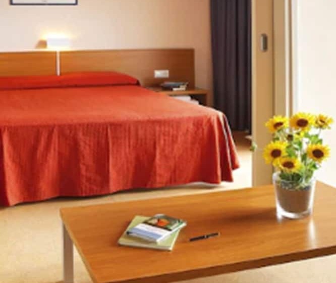 Huoneisto 1 Makuuhuone Merinäkymä, Aparthotel Comtat Sant Jordi