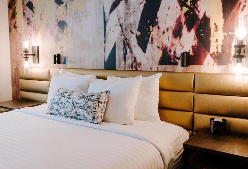 Suite Adaptada per a persones amb mobilitat reduïda, Aiden By Best Western San Antonio Riverwalk