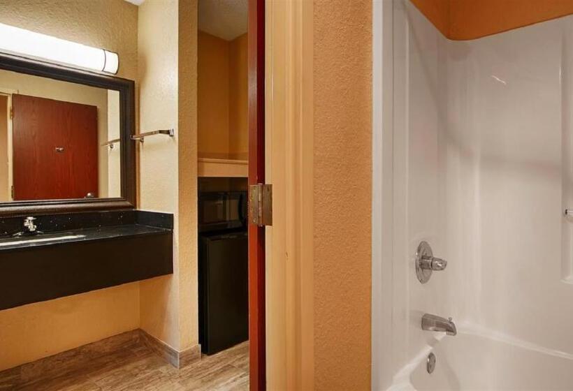 Четырехместный Номер Стандарт, Best Western Gardendale