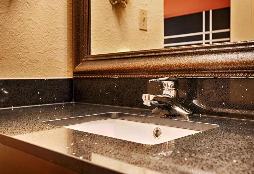 Четырехместный Номер Стандарт, Best Western Gardendale