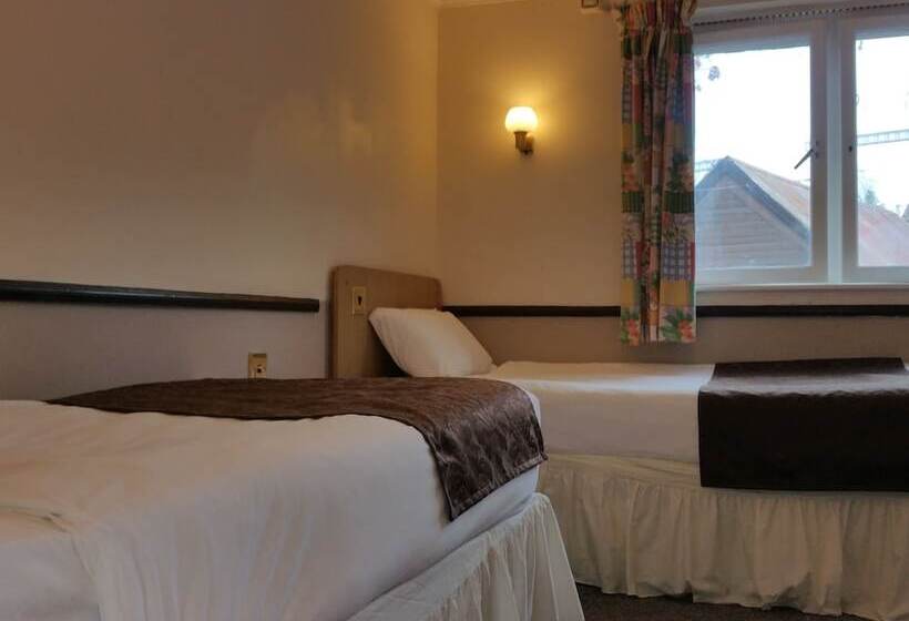 이코노미 룸, The George Hotel Pangbourne