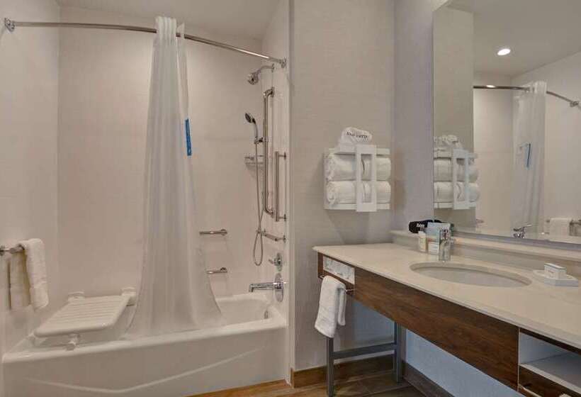 Quarto Estandar para Deficientes Físicos, Hampton Inn & Suites Indio
