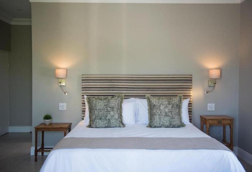 اتاق لوکس با تخت بزرگ, The Whale On Main B&b