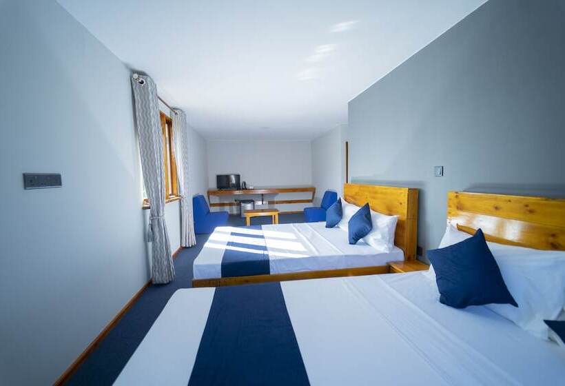 Четырехместный Номер Deluxe, Havana Club Resort