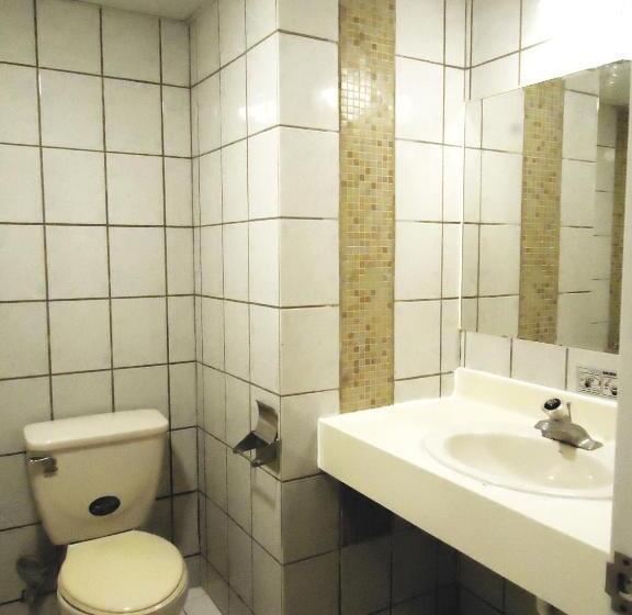 اتاق استاندارد چهار تخته, Hsinchu World Trade Business Hall