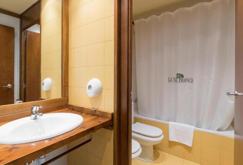 Апартаменты 1 Спальня с Видом, Aparthotel La Vall Blanca