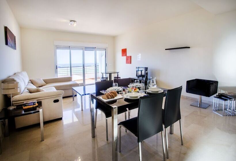 Апартаменты Deluxe 2 Спальни Вид на Море, Complejo Bellavista Residencial