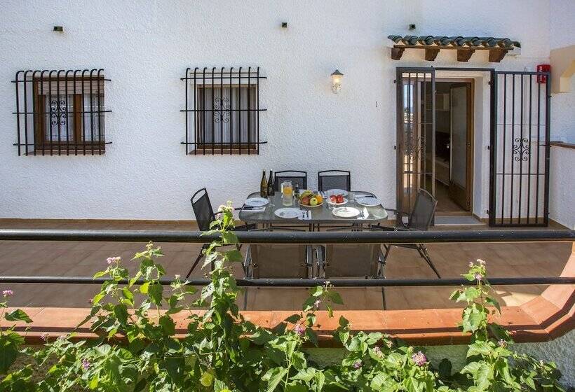 Апартаменты 3 Спальни, Complejo Bellavista Residencial