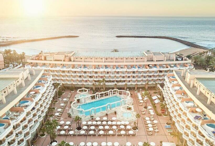 Номер Стандарт, Cleopatra Palace