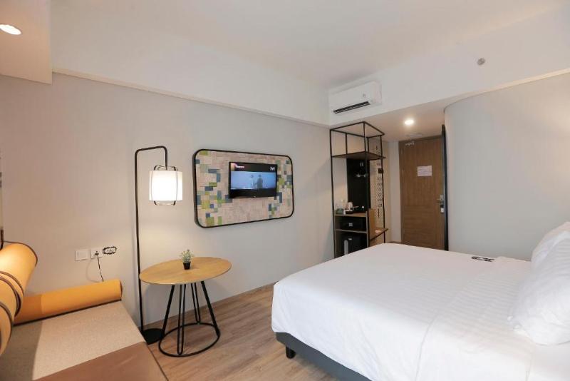 Номер Deluxe, Luminor Hotel Purwokerto By Wh