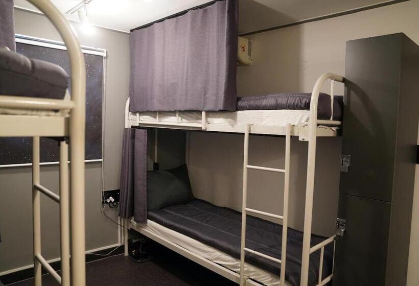 Quarto Triplo Estandar, Apollo Guesthouse