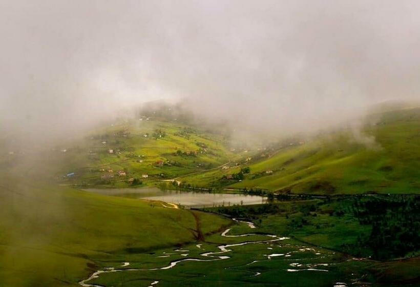 اتاق استاندارد سه تخته با چشم‌انداز, Yıldız Tepe Otel&pansiyon